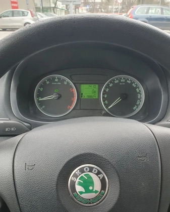 Skoda Fabia cena 13900 przebieg: 199000, rok produkcji 2009 z Lublin małe 106
